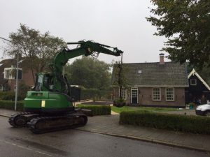 Oude appelboom (Elstar) planten in Andijk (oktober 2016)