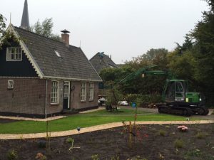 Oude appelboom (Elstar) planten in Andijk (oktober 2016)